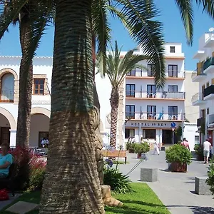 Rey 2*, Santa Eulalia del Río España